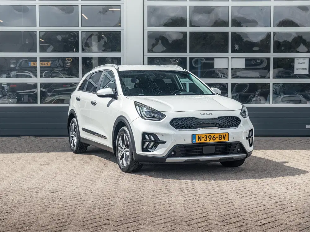 Kia Niro 1.6 GDi PHEV DynamicPlusLine l lederen bek uit 2021, foto 3