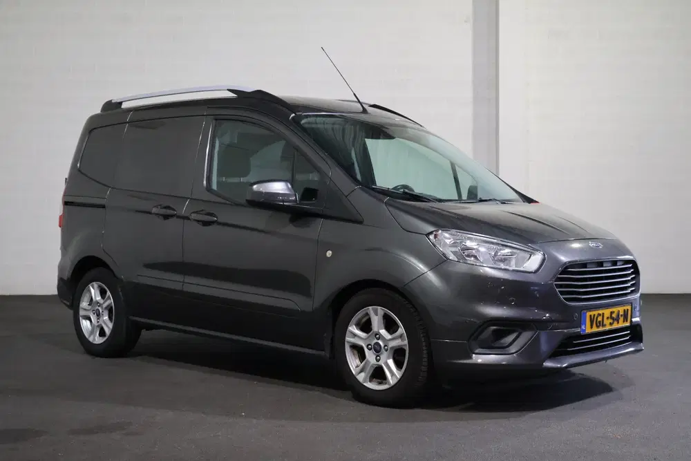 Ford Transit Courier 1.5 TDCI Limited Duratorq S&S uit 2020, foto 5