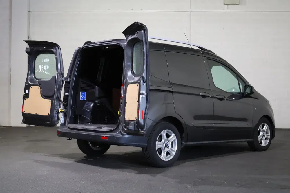 Ford Transit Courier 1.5 TDCI Limited Duratorq S&S uit 2020, foto 9
