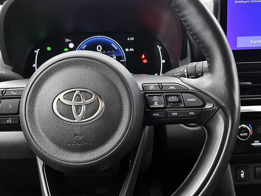 Toyota Yaris Cross 1.5 Hybrid 115 First Edition uit 2025, foto 15