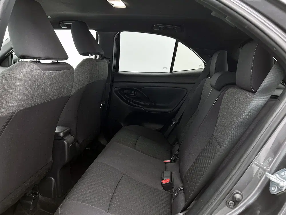 Toyota Yaris Cross 1.5 Hybrid 115 First Edition uit 2025, foto 17