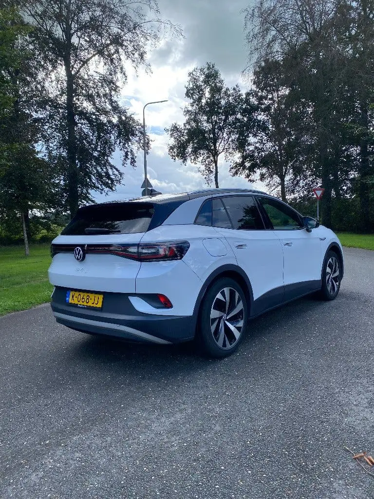 Volkswagen ID.4 77kWh 204pk 2020 Wit uit 2020, foto 4