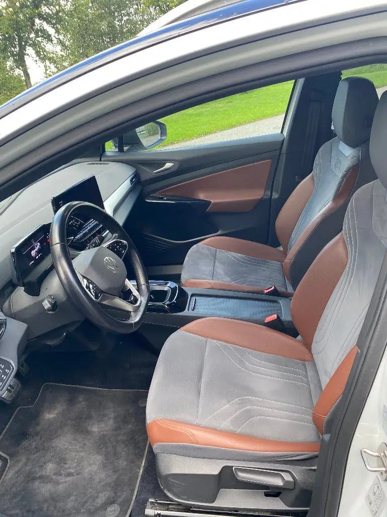 Volkswagen ID.4 77kWh 204pk 2020 Wit uit 2020, foto 5