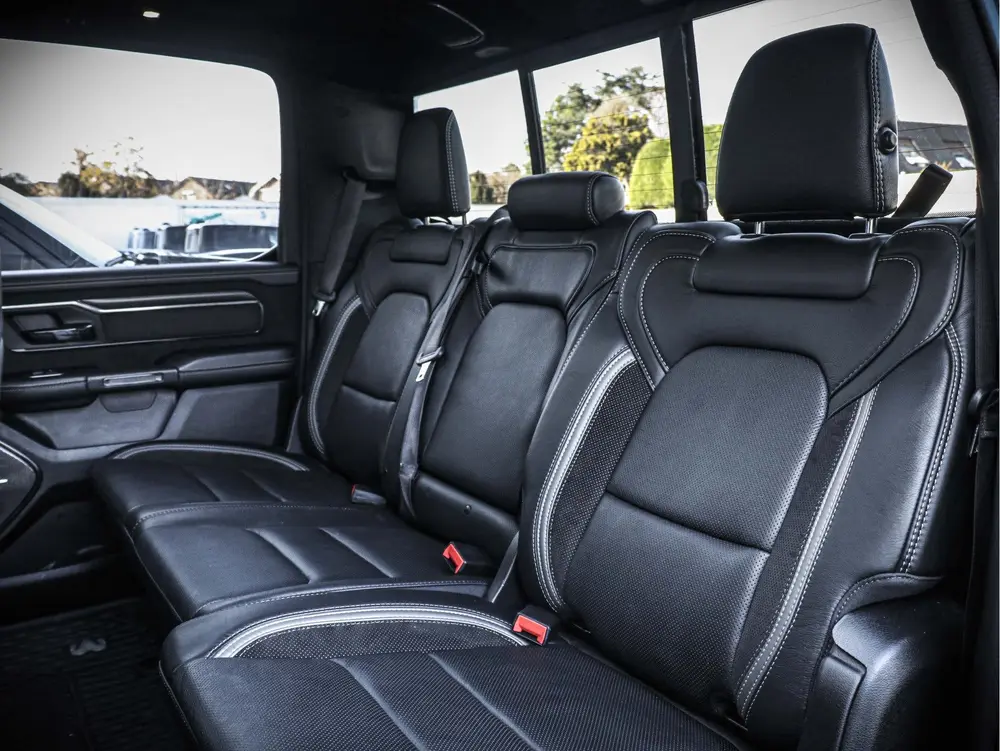 Dodge Ram 1500 | 6.2L 717PK V8 4x4 Crew Cab uit 2023, foto 11