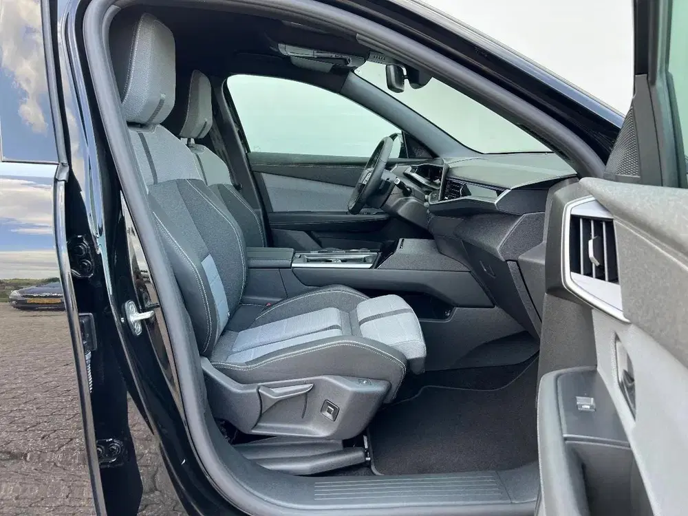 Opel Grandland 1.2 Turbo uit 2024, foto 19
