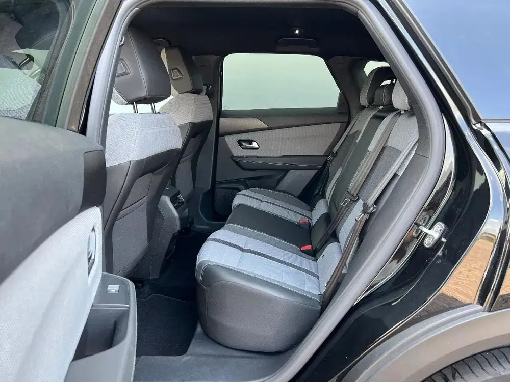 Opel Grandland 1.2 Turbo uit 2024, foto 5
