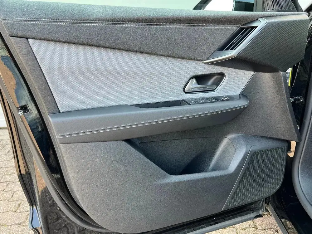 Opel Grandland 1.2 Turbo uit 2024, foto 7