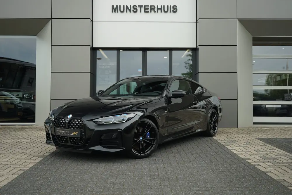 BMW 4-serie 4 Serie Coupé M440i High Executive uit 2022