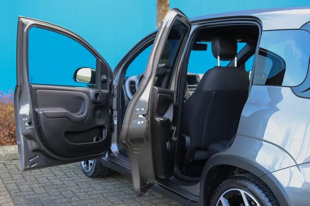 Fiat Panda 1.0 Hybrid Sport uit 2022, foto 9