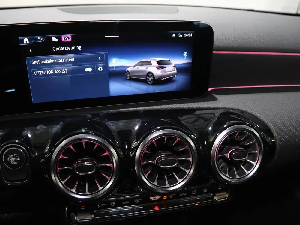 Mercedes-Benz A-Klasse 250 e Business Solution AMG uit 2025, foto 20