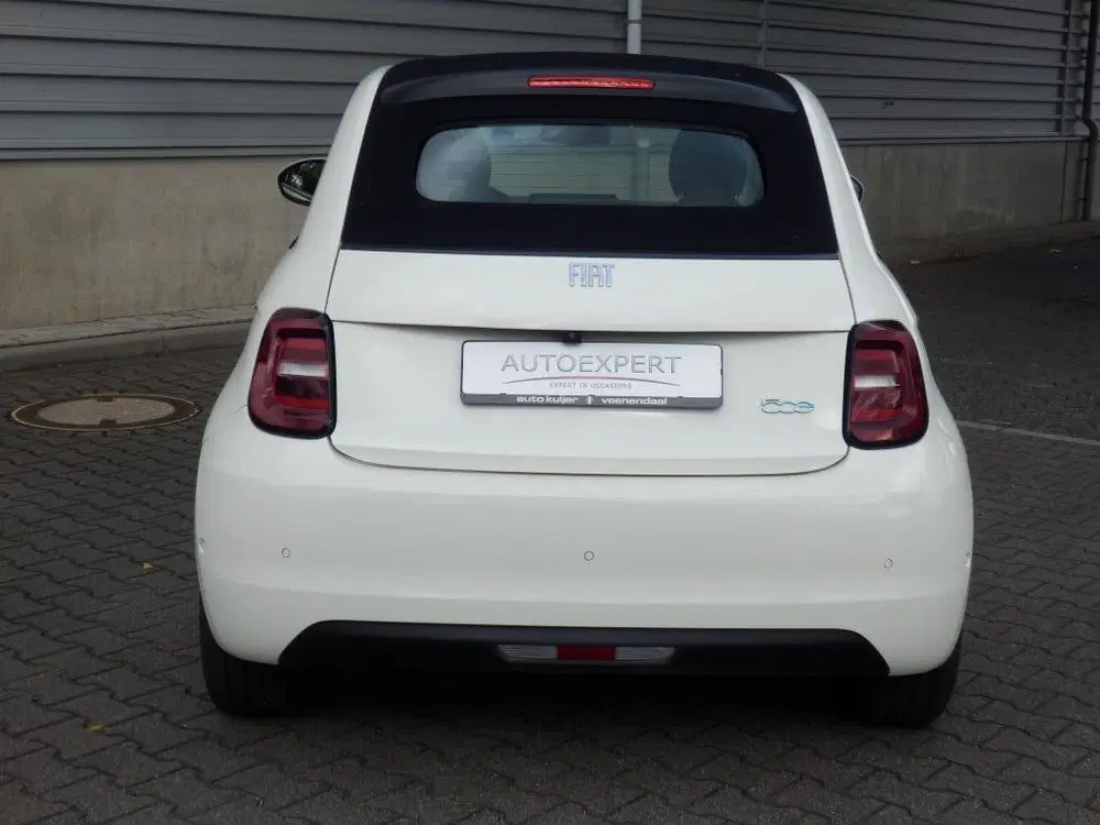 Fiat 500e Icon 42 kWh uit 2023, foto 7