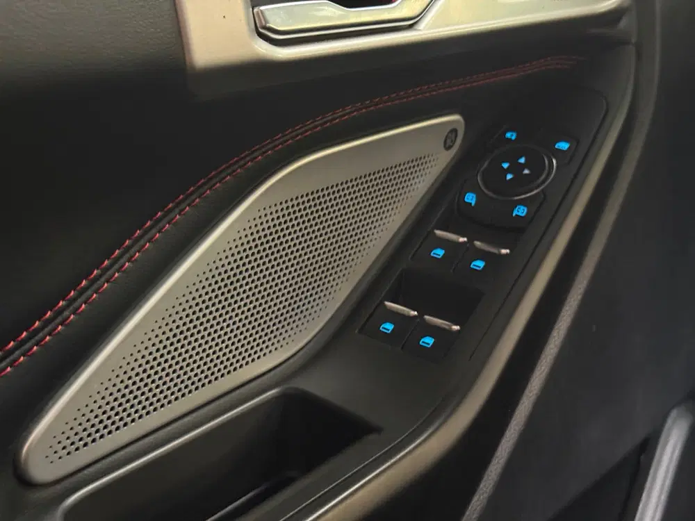Ford Explorer 3.0 V6 EcoBoost PHEV ST-Line uit 2020, foto 20