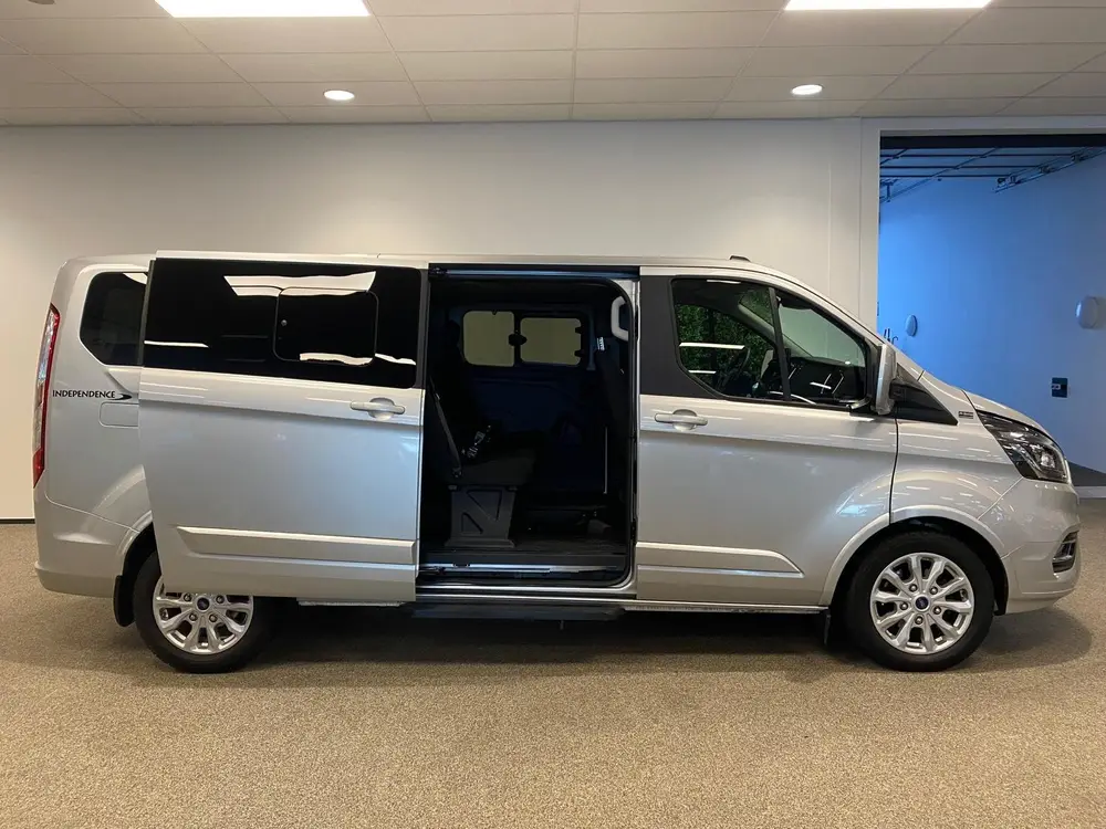 Ford Tourneo Custom L2H1 Rolstoelbus Automaat Bodemverlaging uit 2020, foto 12