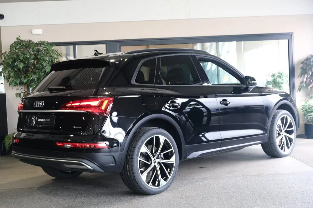 Audi Q5 50 TFSI e Quattro 299PK S-line Leder Navi uit 2023, foto 7