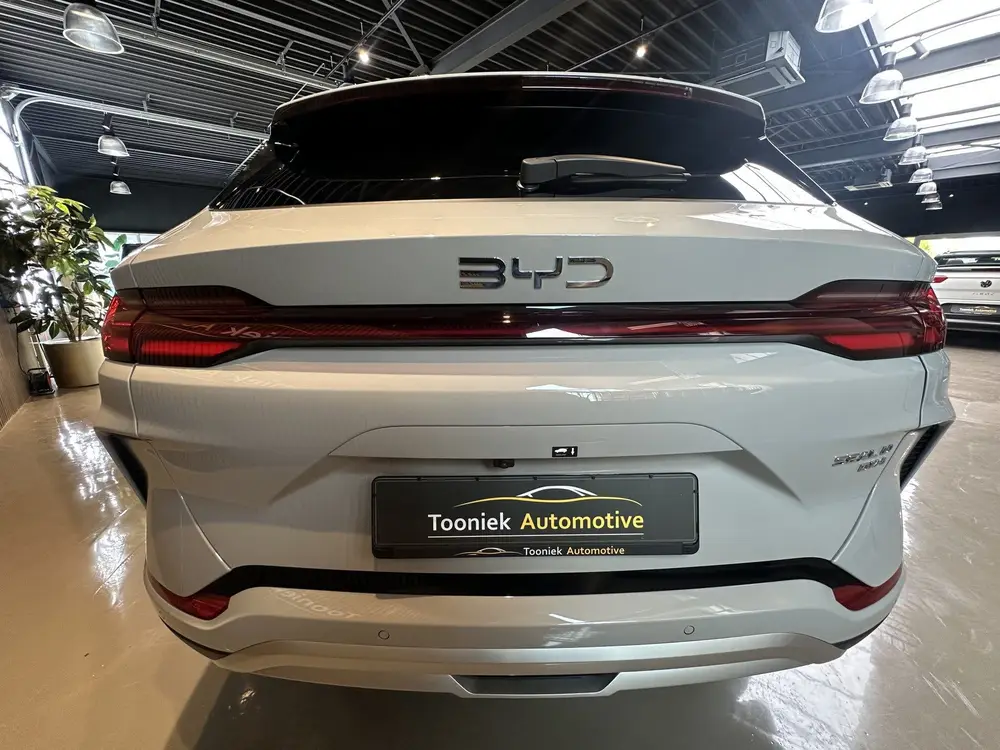 BYD Seal U BOOST PHEV uit 2026, foto 4