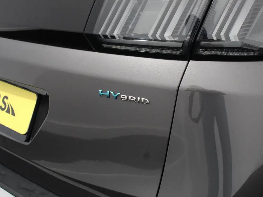 Peugeot 3008 1.6 Hybrid 225PK Allure Pack Navigatie App uit 2023, foto 10