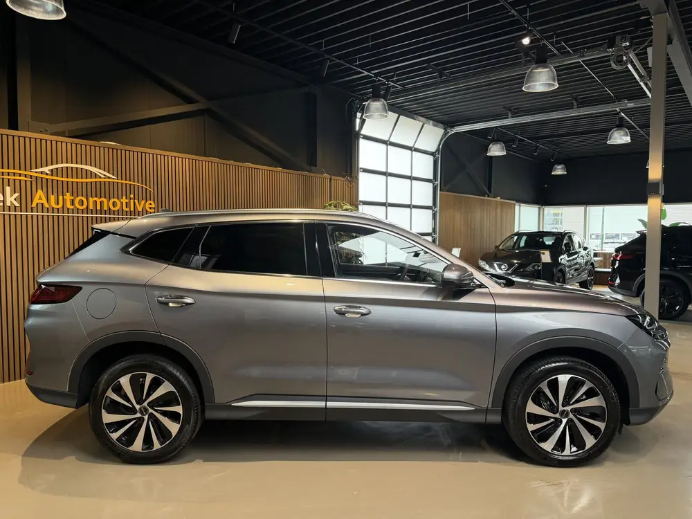 BYD Seal U 1.5 DM-i FWD uit 2026, foto 2