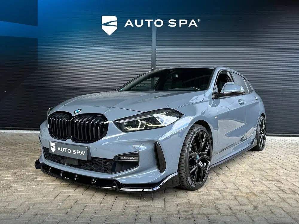 BMW 1-serie 118i uit 2021