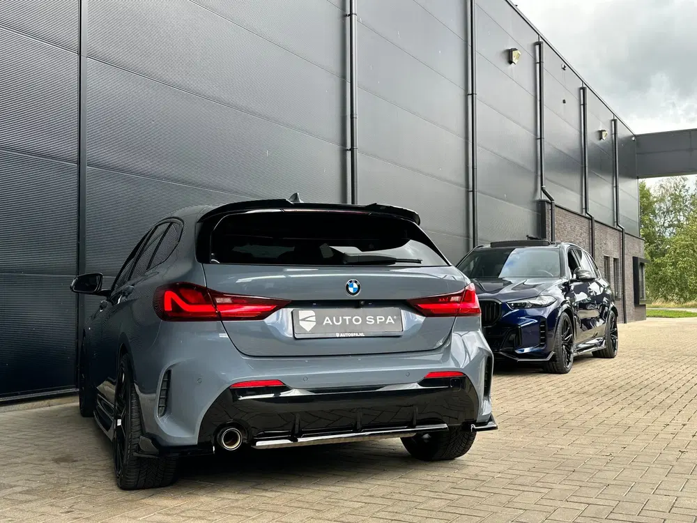 BMW 1-serie 118i uit 2021, foto 13