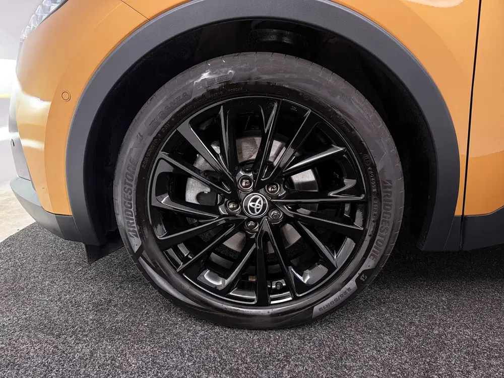 Toyota C-Hr 2.0 Plug-in Hybrid 220 Première Edition uit 2024, foto 5