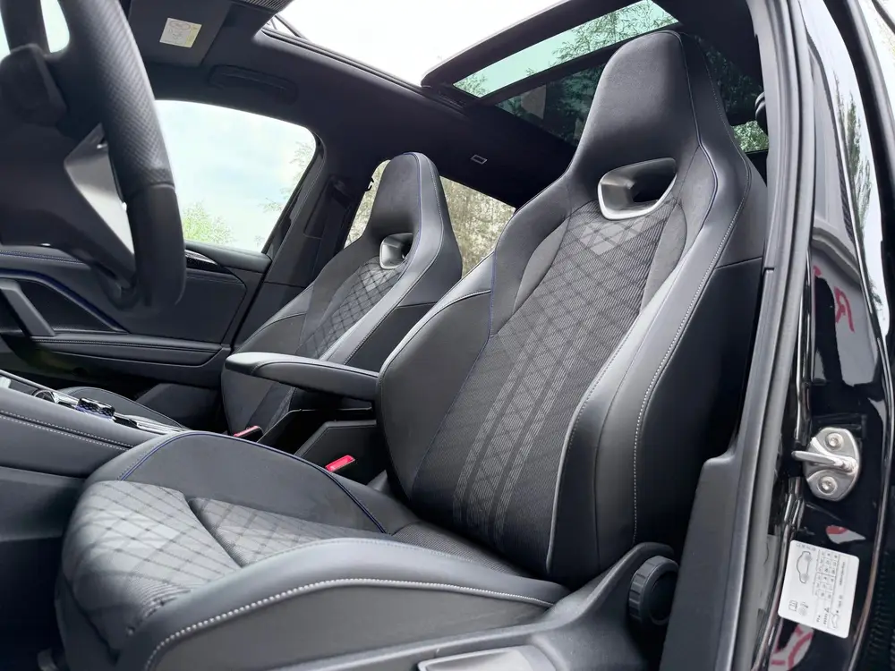 Volkswagen Tiguan 1.5 TSI 3x R-Line Pano/H&K/360/HuD uit 2024, foto 13