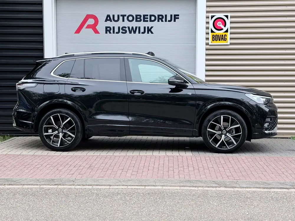 Volkswagen Tiguan 1.5 TSI 3x R-Line Pano/H&K/360/HuD uit 2024, foto 5