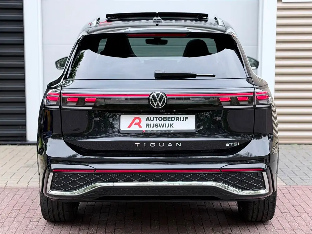 Volkswagen Tiguan 1.5 TSI 3x R-Line Pano/H&K/360/HuD uit 2024, foto 7