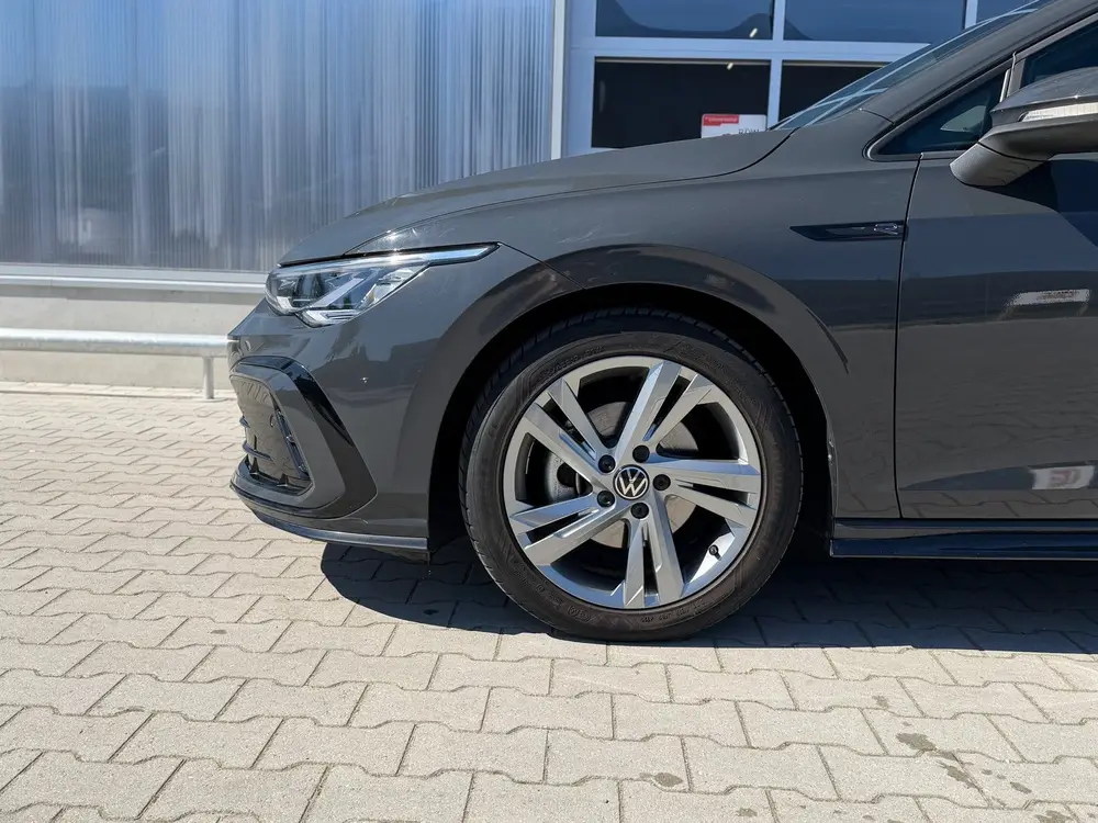 Volkswagen GOLF 1.5 eTSI R-Line Business , led, 2 x R- line uit 2021, foto 10