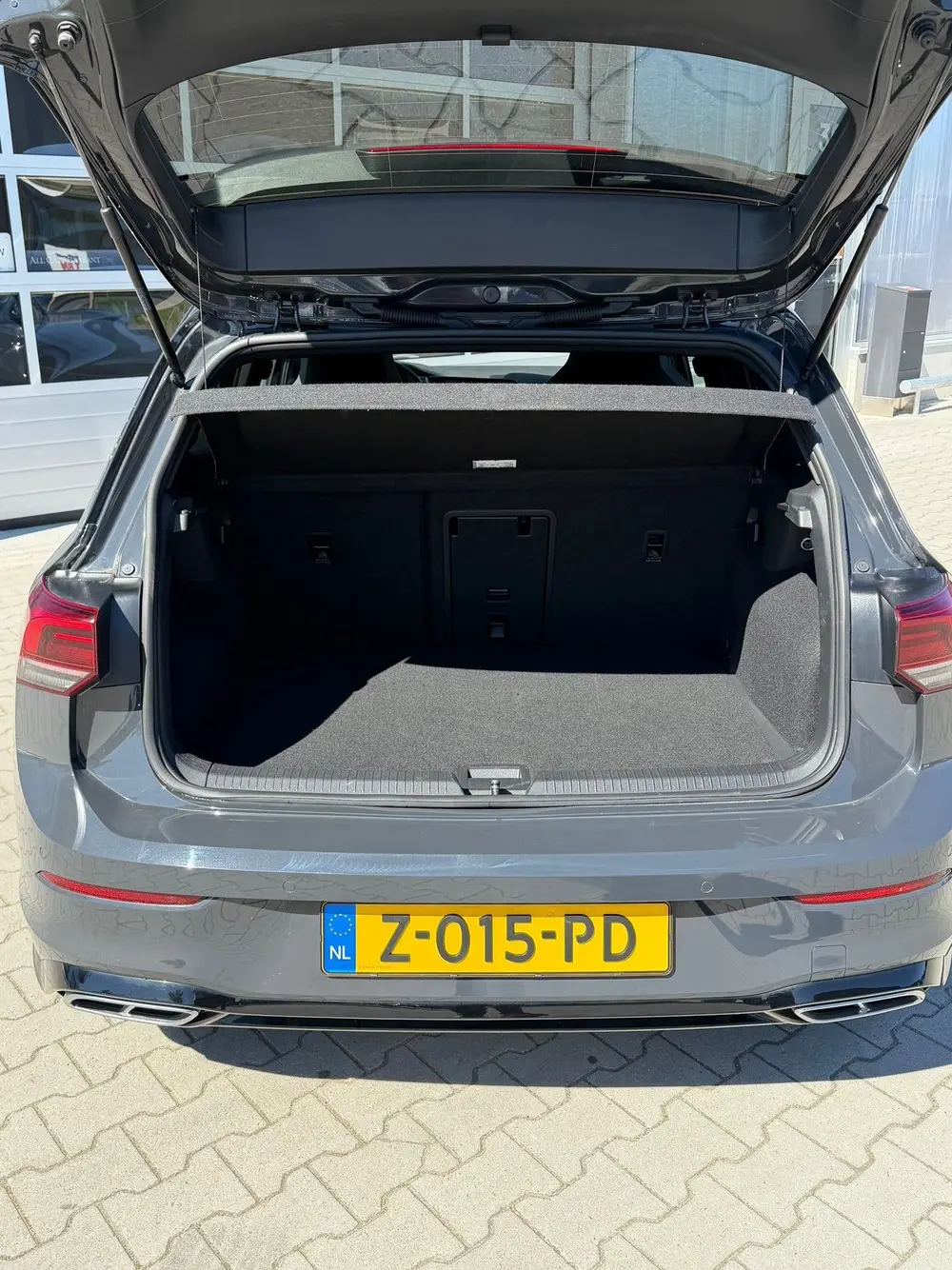 Volkswagen GOLF 1.5 eTSI R-Line Business , led, 2 x R- line uit 2021, foto 20