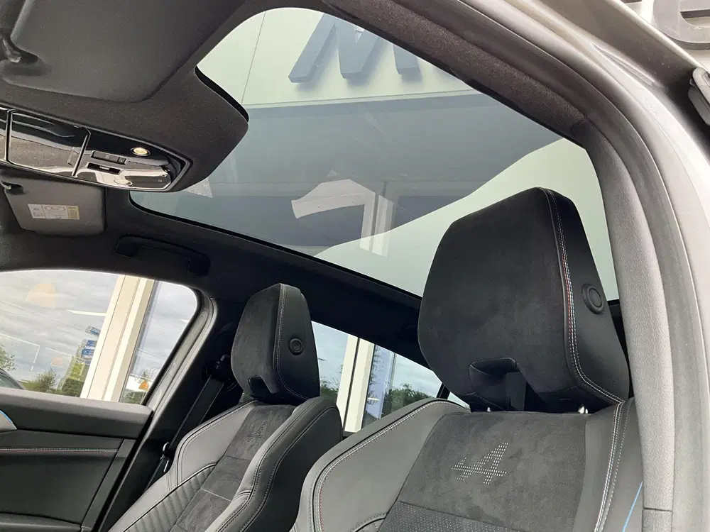 Renault Rafale 1.2 E-Tech 4x4 plug-in hybrid 300 esprit A uit 2025, foto 15