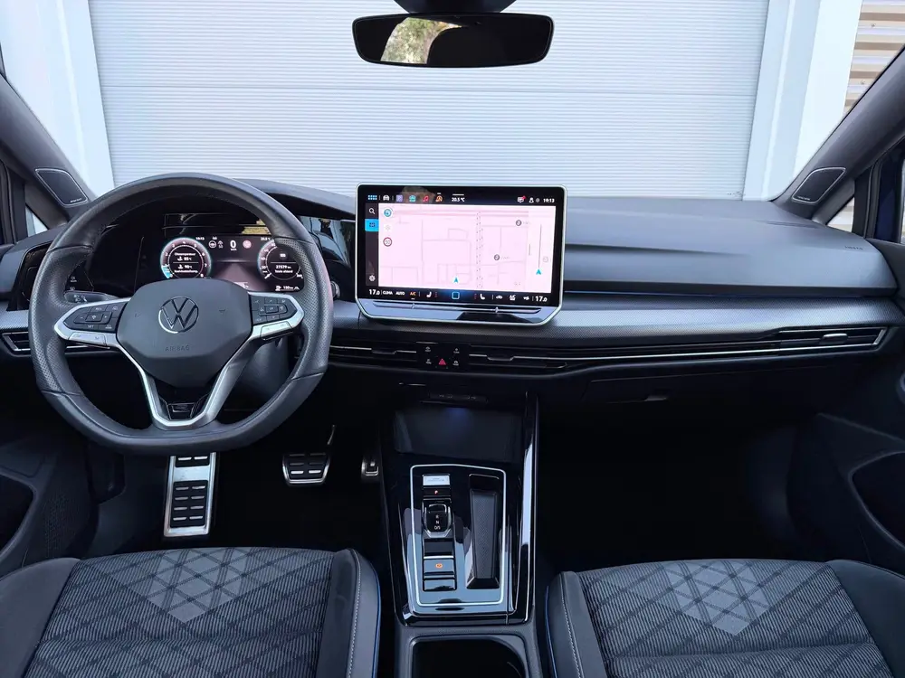 Volkswagen Golf 1.5 eTSI R-Line Edition Pano/H&K/HuD/360 uit 2025, foto 12
