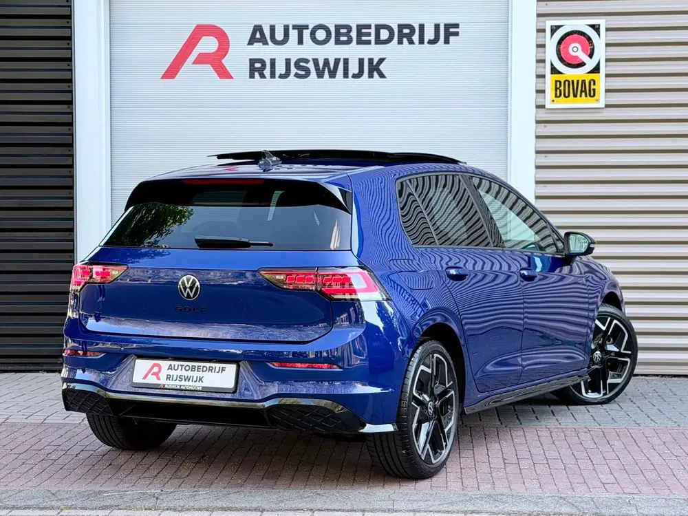 Volkswagen Golf 1.5 eTSI R-Line Edition Pano/H&K/HuD/360 uit 2025, foto 4