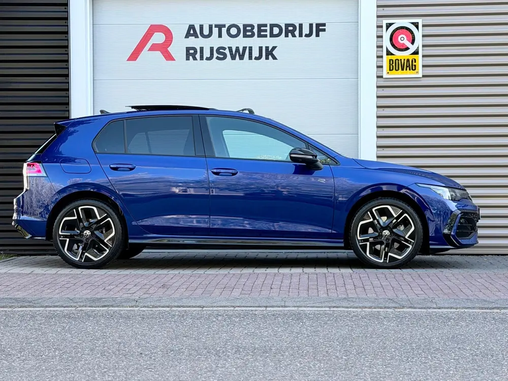Volkswagen Golf 1.5 eTSI R-Line Edition Pano/H&K/HuD/360 uit 2025, foto 5