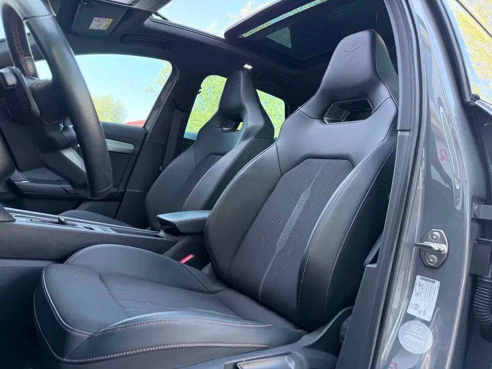 Cupra Formentor 2.0 TSI 4DRIVE Pano uit 2022, foto 11