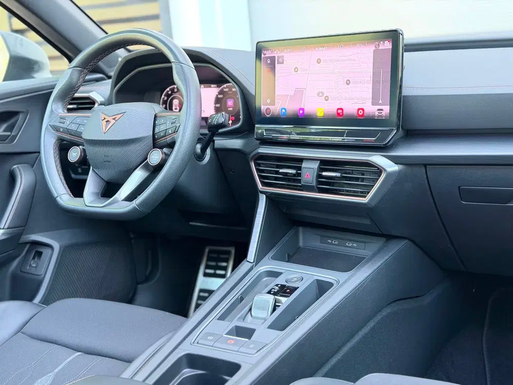 Cupra Formentor 2.0 TSI 4DRIVE Pano uit 2022, foto 16