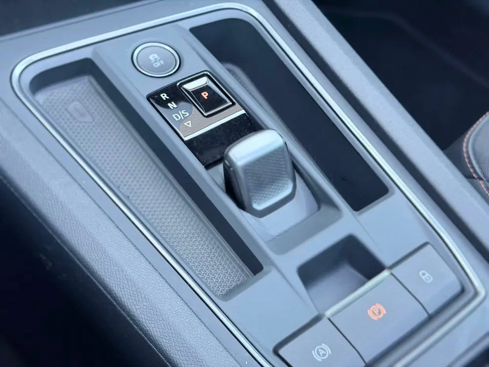 Cupra Formentor 2.0 TSI 4DRIVE Pano uit 2022, foto 17