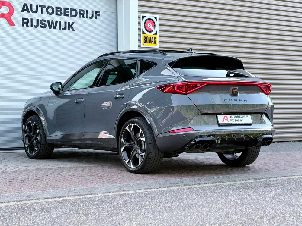 Cupra Formentor 2.0 TSI 4DRIVE Pano uit 2022, foto 8