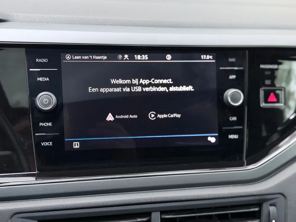 Volkswagen Taigo 1.5 TSI R-Line Pano/Keyless/Camera uit 2022, foto 18