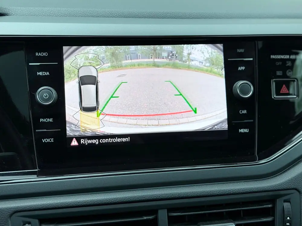 Volkswagen Taigo 1.5 TSI R-Line Pano/Keyless/Camera uit 2022, foto 19