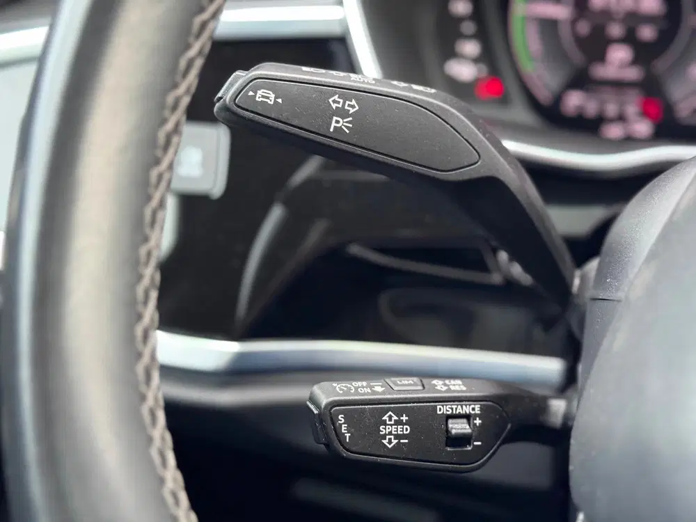 Audi Q3 45 TFSI e S Edition Pano uit 2022, foto 18