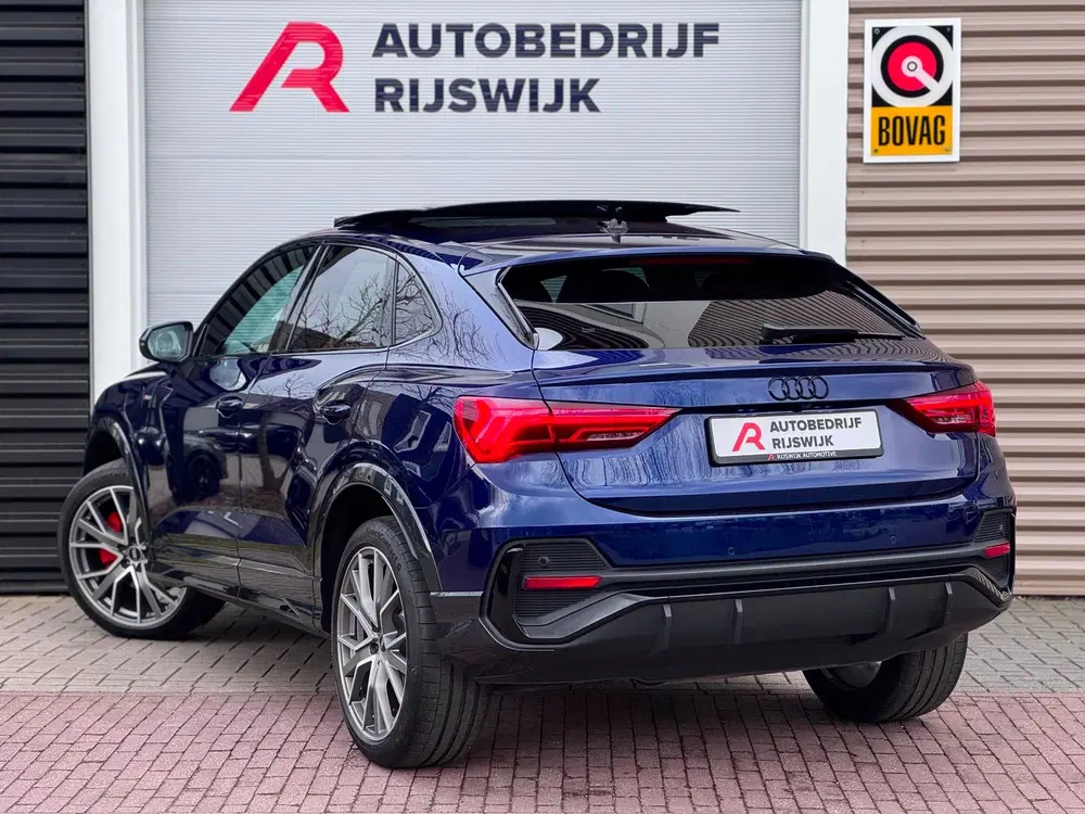 Audi Q3 45 TFSI e S Edition Pano uit 2022, foto 3