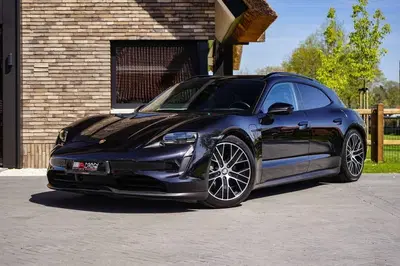 Porsche Taycan Performance Plus 93KWH uit 2023