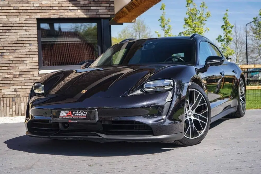 Porsche Taycan Performance Plus 93KWH uit 2023, foto 20