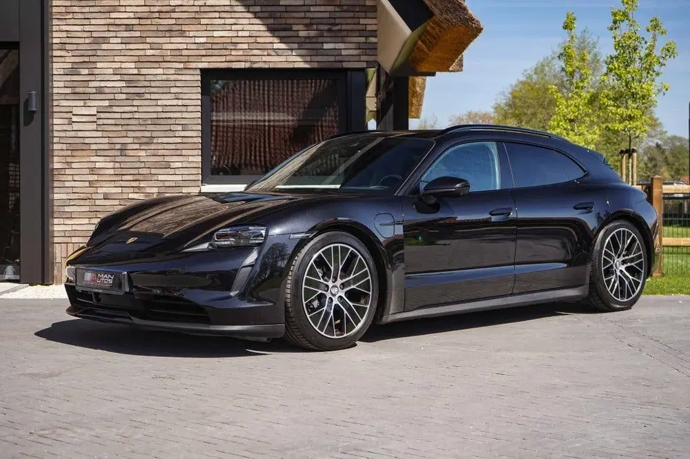 Porsche Taycan Performance Plus 93KWH uit 2023, foto 3