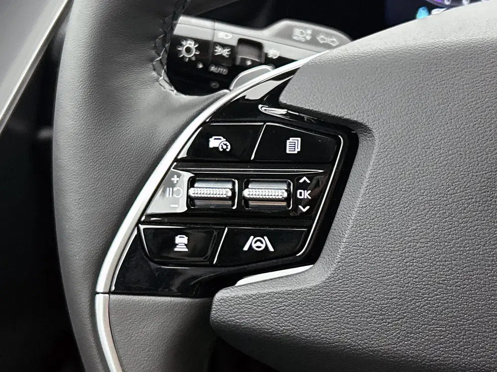 Kia Niro Air 64.8 kWh Navigatie uit 2025, foto 18