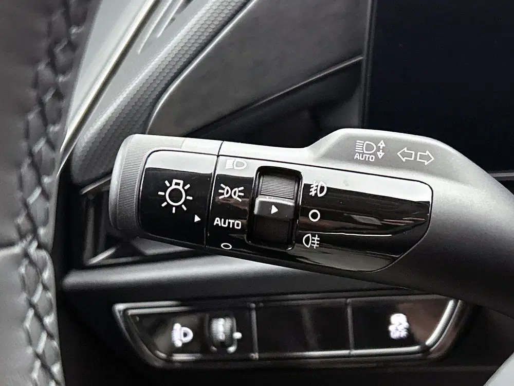 Kia Niro Air 64.8 kWh Navigatie uit 2025, foto 20