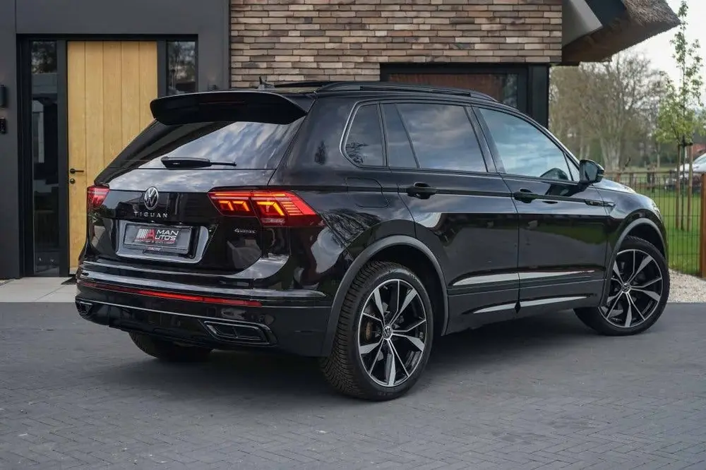 Volkswagen Tiguan 3X R-Line 2.0 TSI 4Motion 245PK R uit 2021, foto 6