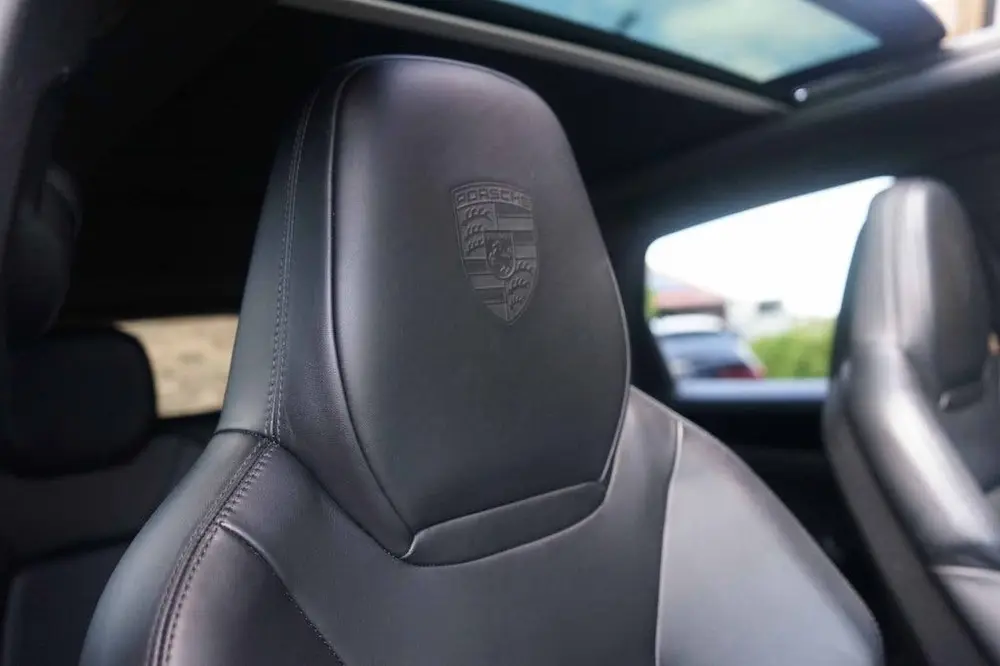 Porsche Cayenne 3.0 E-Hybrid V6 Pano uit 2020, foto 18