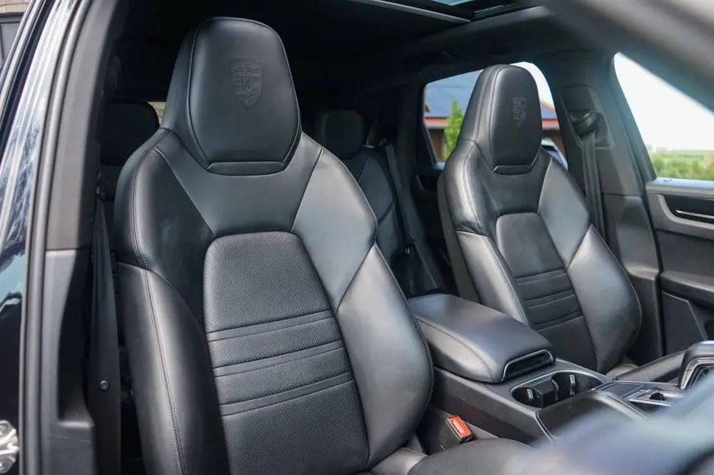 Porsche Cayenne 3.0 E-Hybrid V6 Pano uit 2020, foto 9