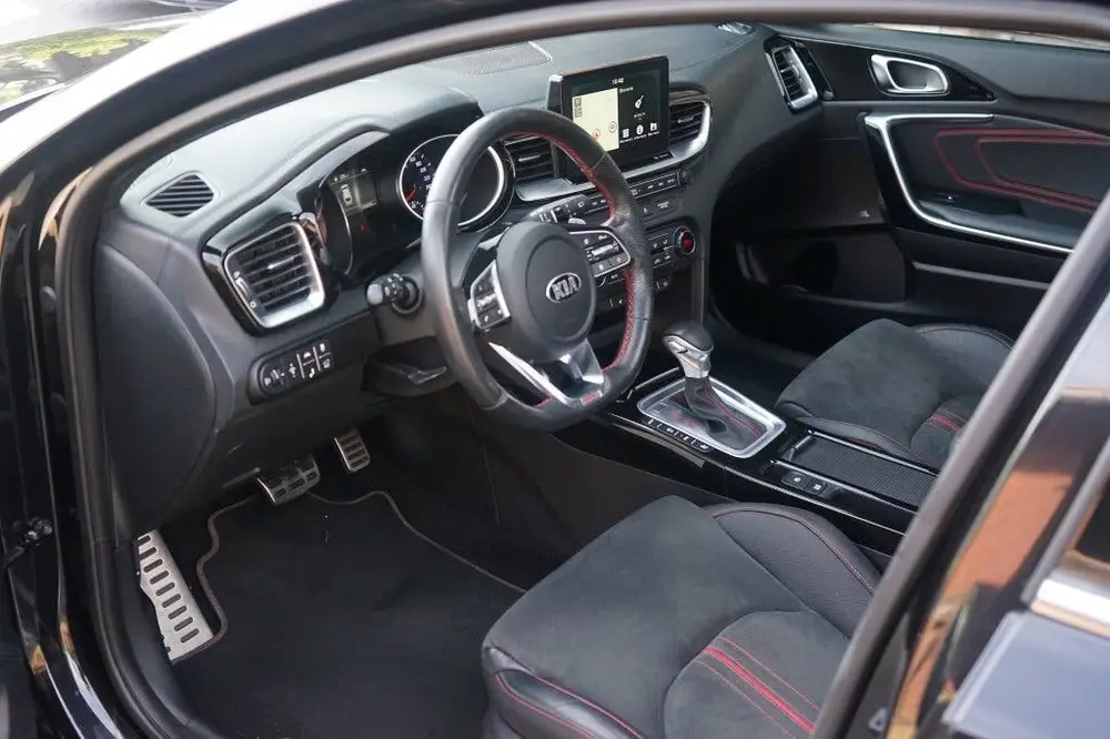 Kia ProCeed GT 1.6 T-GDI DCT/Pano/JBL/Memory/ACC/204PK uit 2019, foto 15